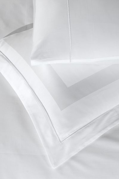 Постільна білизна La Romano Mona Premium Satin 300TC 200&times;220см Montova White 41594 фото